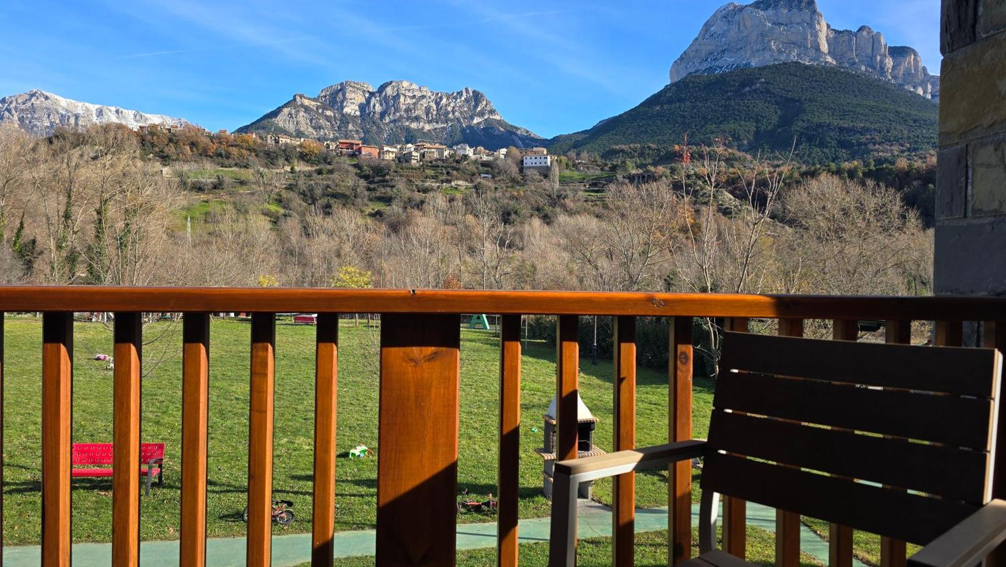 Penzion Casas La Ribera Ordesa Escalona Exteriér fotografie
